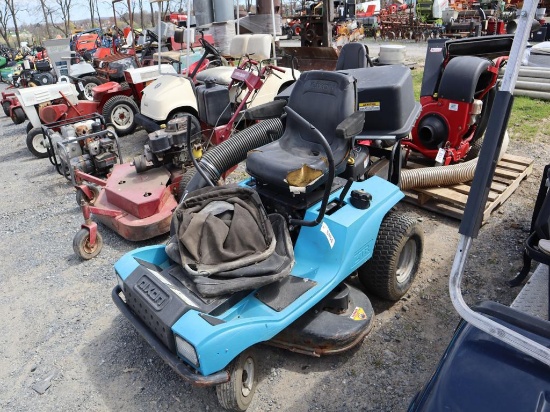 Dixon ZT Riding Mower w/ Bagger