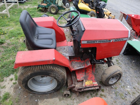 Massey Ferguson 320GTX Riding Mower