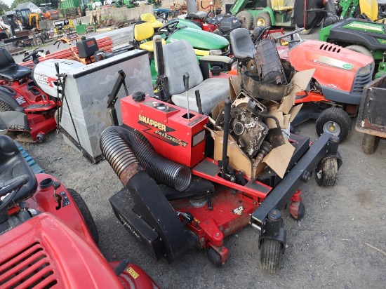 Snapper 52" Zero Turn w/Quick Vac Bagger