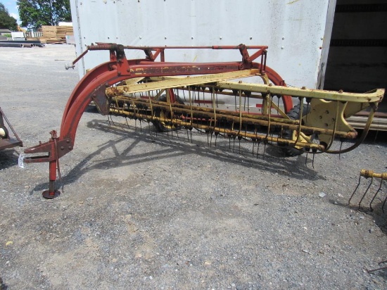 NH 259 Hay Rake