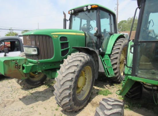 JD 7230 Premium Cab Tractor, H/A, 4WD, LHR, Dsl
