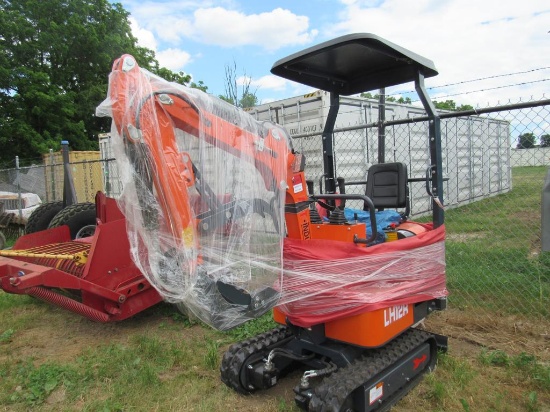 AGT LH12R Excavator