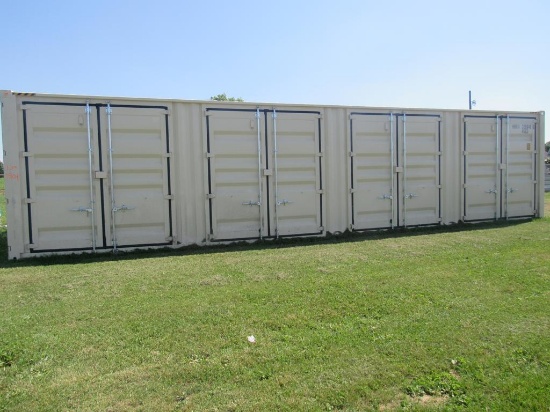 40' Container 8' W x 9'6"  H Container #    HHXU3288486