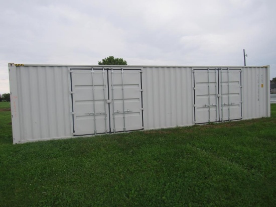 40' Shipping Container w/side doors Container #   CICU6240258