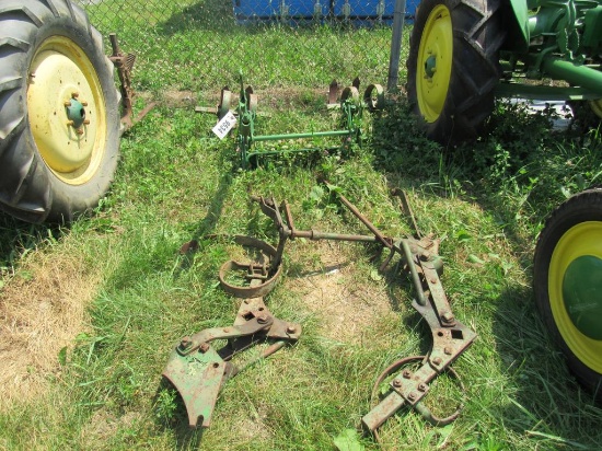JD L Cultivators (set)