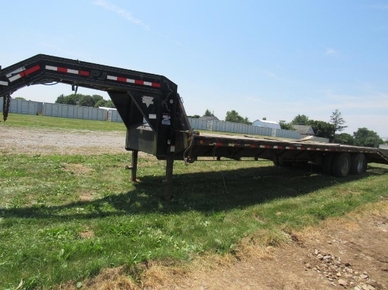 2008 PJ 32' Gooseneck Trailer w/ Title
