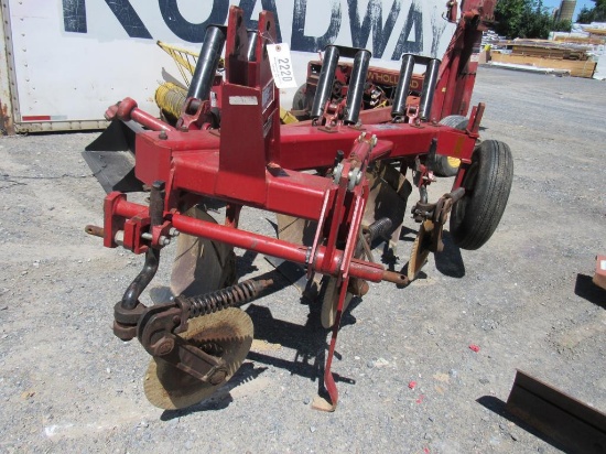 Case IH 3B 16" Plow