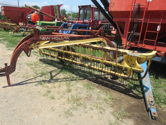 New Holland 258 Hay Rake