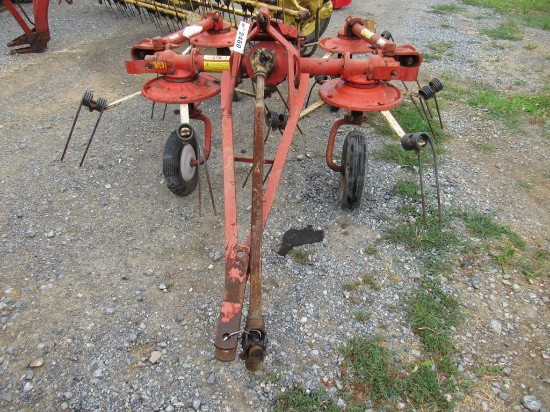 Kuhn GF440T Tedder