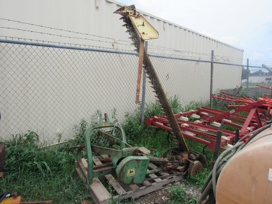 John Deere 3pt Sickle Bar Mower