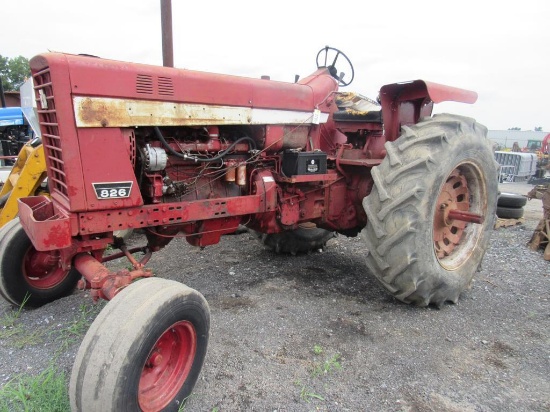 International 826