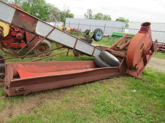Gehl Long Hopper Blower
