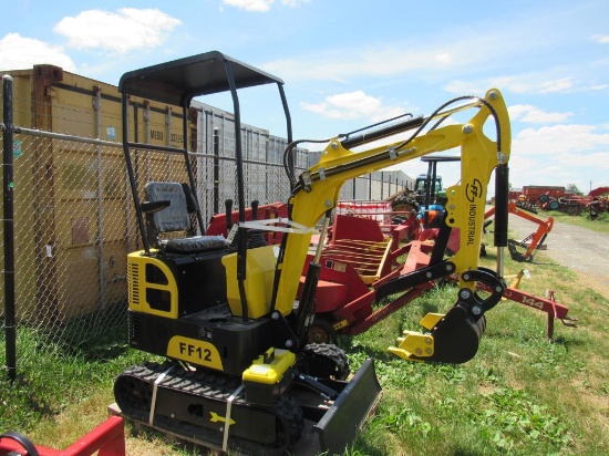 FF12 Mini Excavator