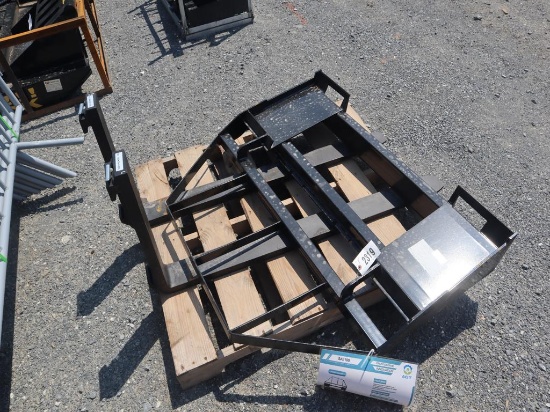 Mower King QA Pallet Forks