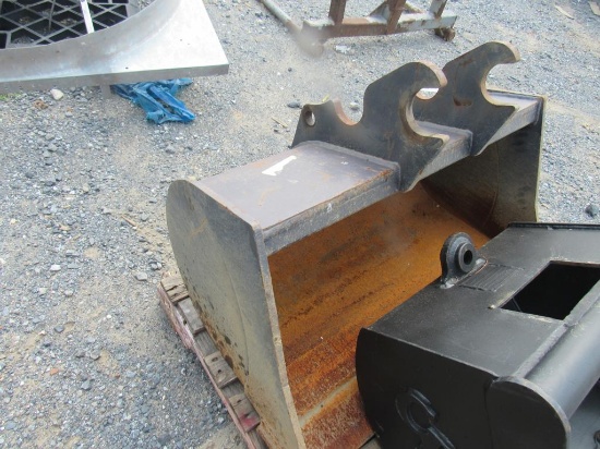 Kubota Bucket K7877