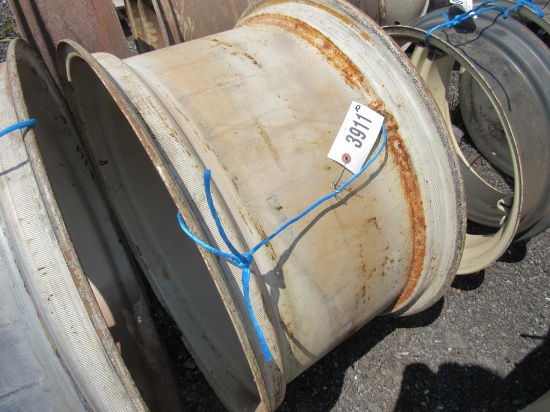 Tractor Rim 15" x 28"