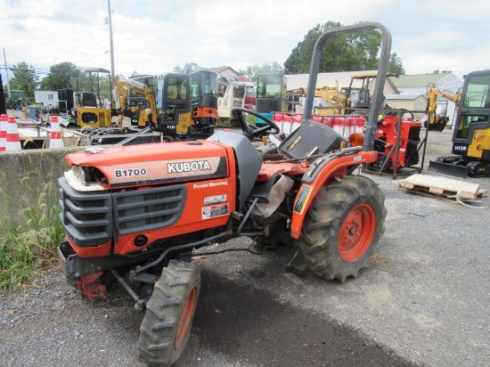 Kubota B1700 Tractor