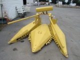 New Holland 824 Corn Head