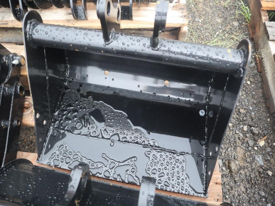 Miva Mini Excavator 20" Bucket