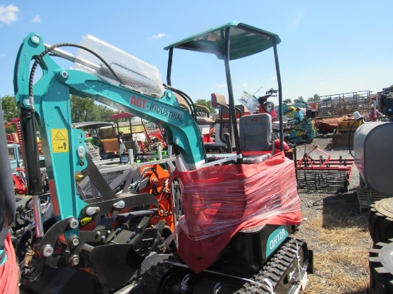 AGT QS12R Excavator