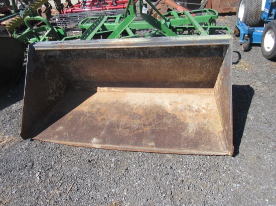 New Holland 60" Bucket