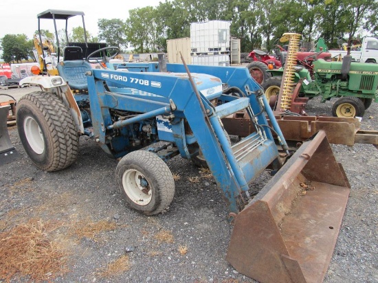 Ford 1310 Tractor