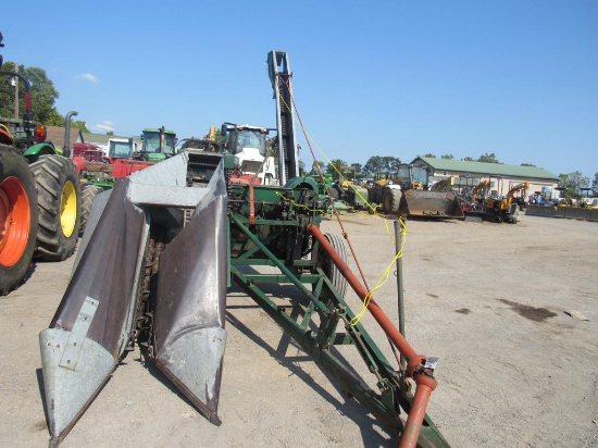 New Idea 323 Corn Picker