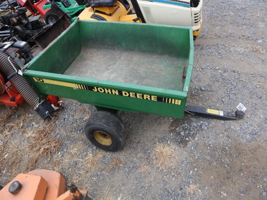 John Deere Lawn Trailer