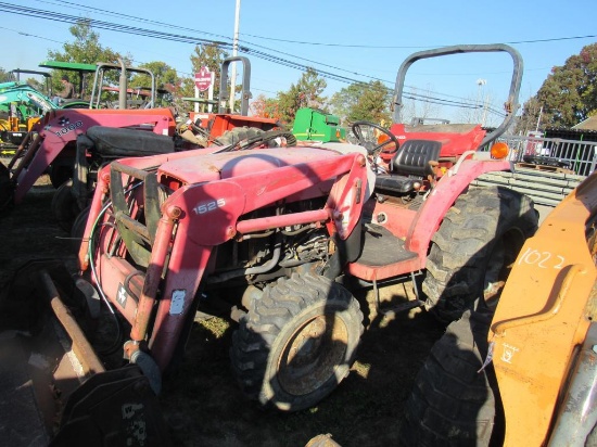 Massey Ferguson 1540 Utility Tractor
