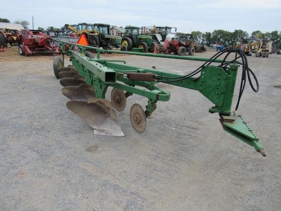 John Deere 1450 5B Plow
