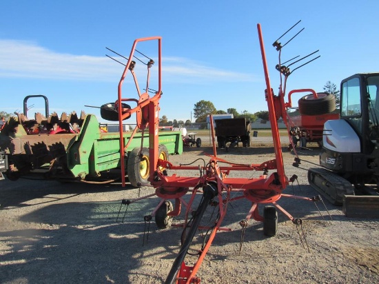 Kuhn GF5202 Hay Tedder