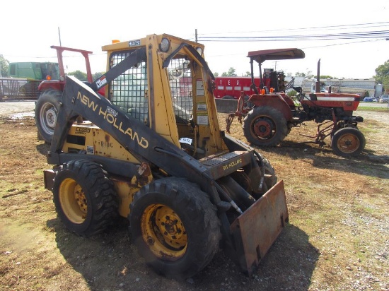 New Holland L555 Skid Steer