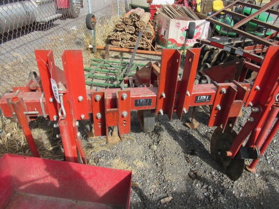 I&J Cultivator