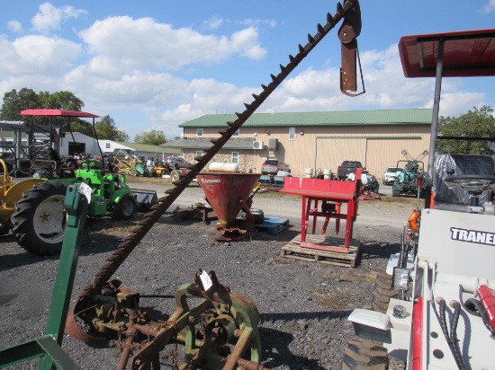 John Deere 350 Sickle Bar