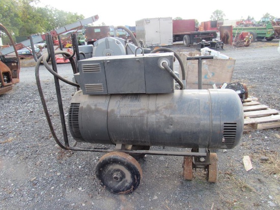 Lincoln SAF600 Intershield Welder