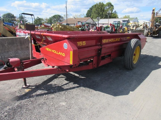 New Holland 155 Manure Spreader