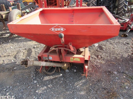 Kuhn 3pt Broadcast Spreader