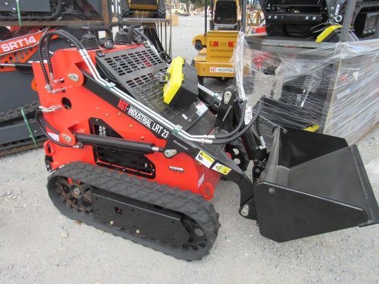 AGT LRT 23 Mini Skid Loader