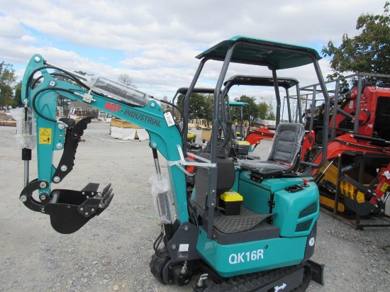 AGT QK16R Excavator