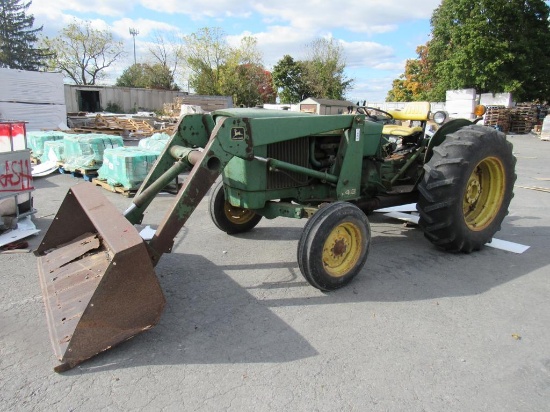 John Deere 1520 Tractor