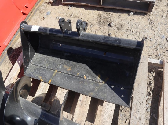 Miva Mini Excavator 32" Bucket