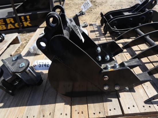 Miva Mini Excavator 8" Bucket