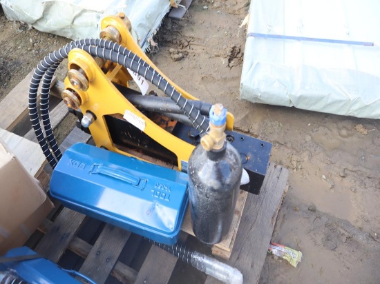 Miva VA35H Hyd Breaker for Excavator