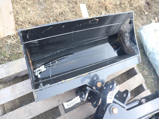GIYI 32" Tilting Bucket New