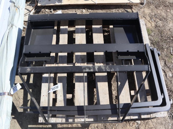 Mower King QA Pallet Forks