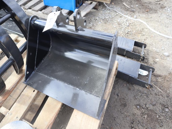 AGT 20" Excavator Bucket
