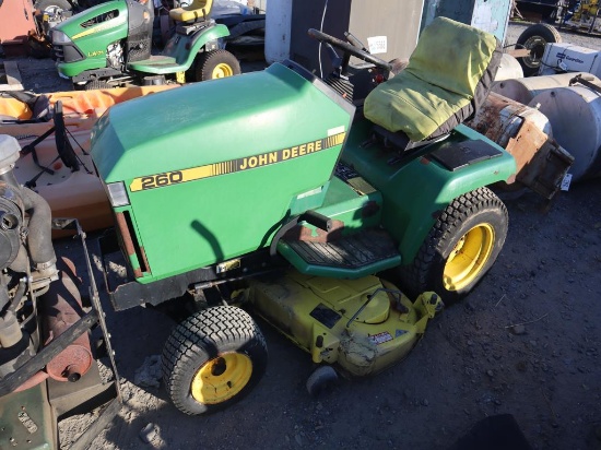 John Deere 260 Riding Mower