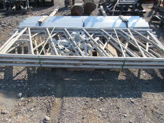 CK Manufacturing Slant Bar Hay Panel