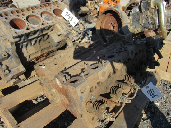 Kubota V1702 Engine