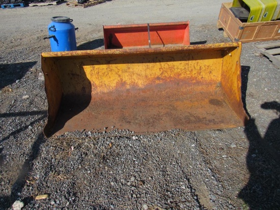 International Loader Bucket